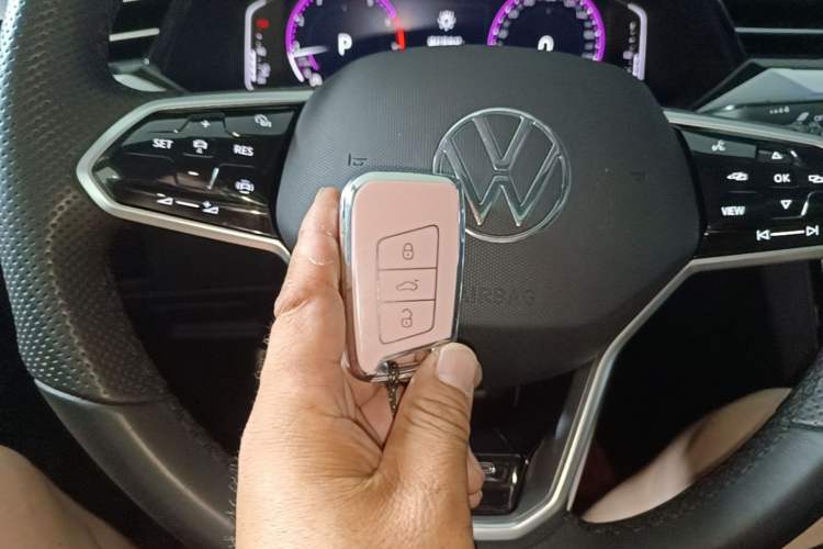 Used Volkswagen FAW-Volkswagen CC 2021 380TSI Striking Edition Vehicle Key