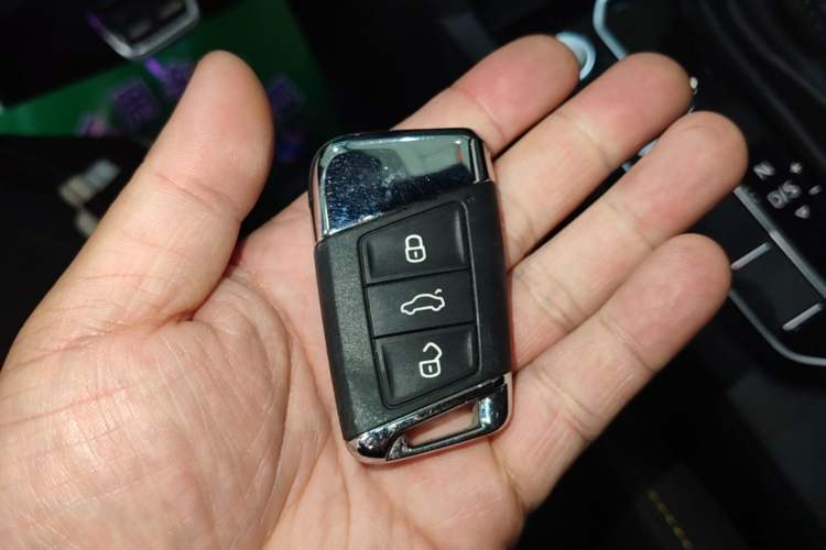 Used Volkswagen FAW-Volkswagen CC 2021 380TSI Striking Edition Vehicle Key