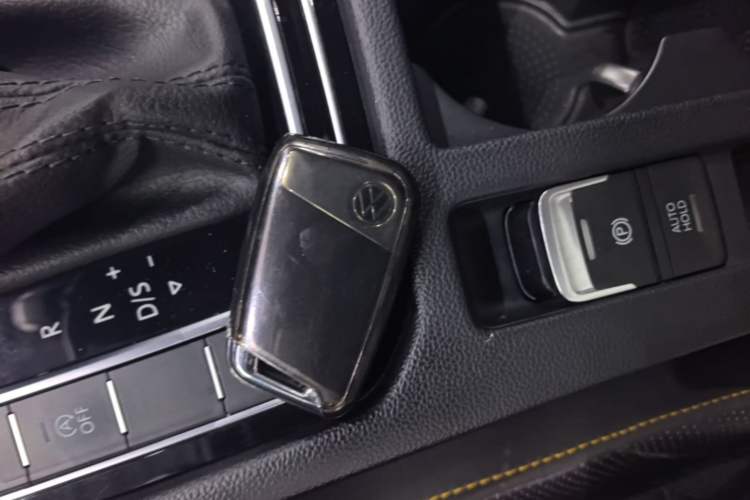 Used Volkswagen FAW-Volkswagen CC 2021 380TSI Striking Edition Vehicle Key