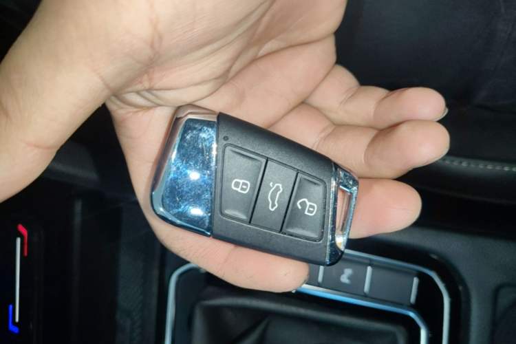 Used Volkswagen FAW-Volkswagen CC 2021 Estate Car 330TSI Hunter Vision Edition Vehicle Key