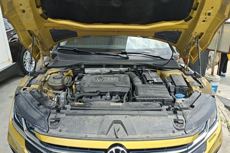 Used Volkswagen FAW-Volkswagen CC 2021 380TSI Striking Edition Engine Bay