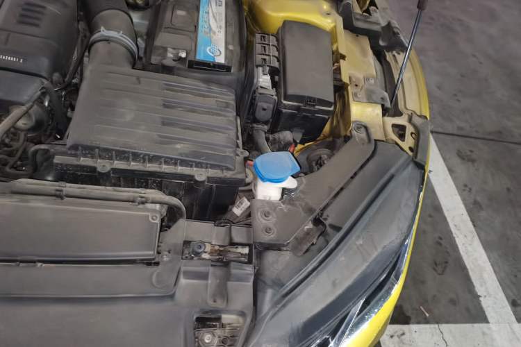 Used Volkswagen FAW-Volkswagen CC 2021 380TSI Striking Edition 30th Anniversary Model Engine Bay Left
