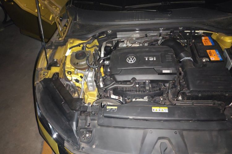 Used Volkswagen FAW-Volkswagen CC 2021 380TSI Striking Edition Engine Bay Right