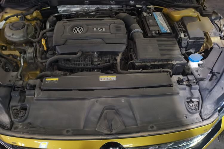Used Volkswagen FAW-Volkswagen CC 2021 380TSI Striking Edition 30th Anniversary Model Engine Bay