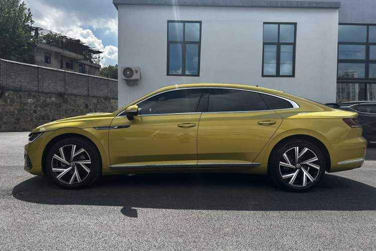 Used Volkswagen FAW-Volkswagen CC 2021 330TSI Ignite Edition Exterior 3