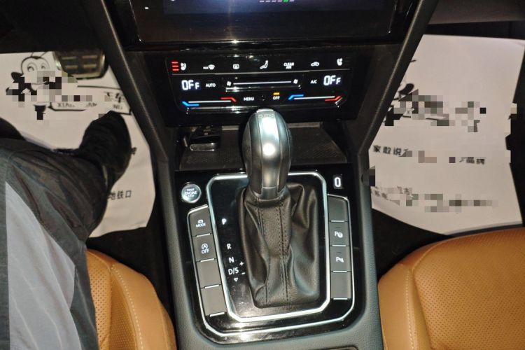 Used Volkswagen FAW-Volkswagen CC 2021 Estate Car 380TSI Vizion Edition Gear Lever