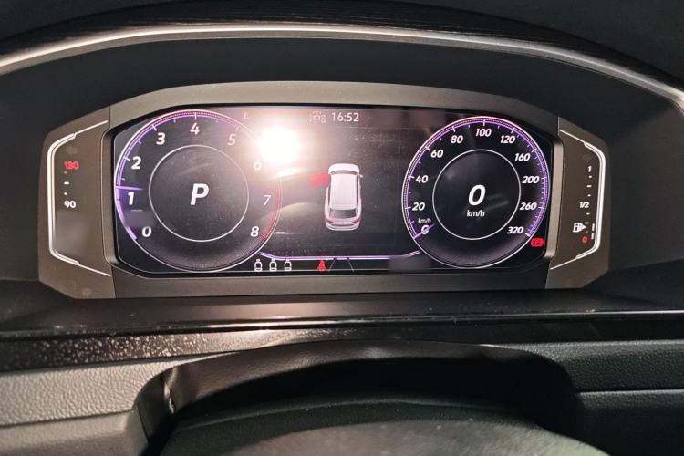 Used Volkswagen FAW-Volkswagen CC 2021 Estate Vehicle 380TSI Vizzion Edition Instrument Cluster