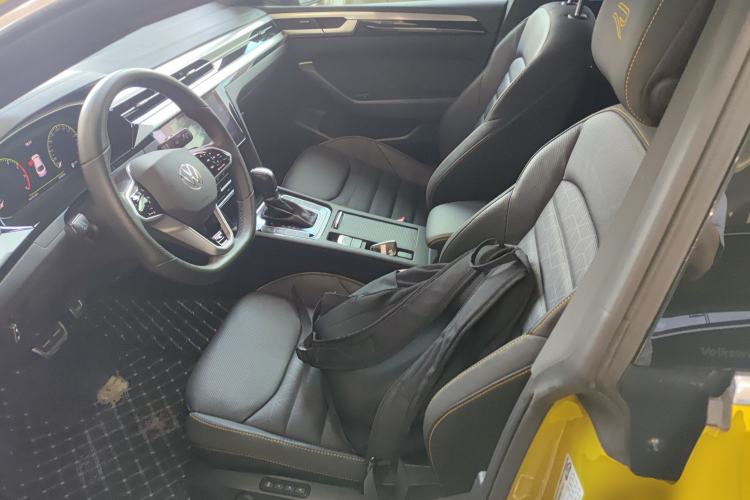 Used Volkswagen FAW-Volkswagen CC 2021 380TSI Striking Edition Left Front Seat