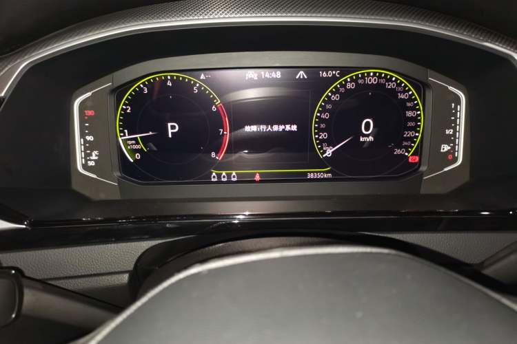 Used Volkswagen FAW-Volkswagen CC 2021 380TSI Striking Edition 30th Anniversary Model Odometer Close Up