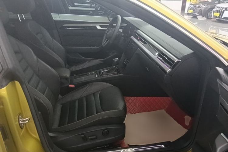Used Volkswagen FAW-Volkswagen CC 2021 380TSI Striking Edition Right Front Seat