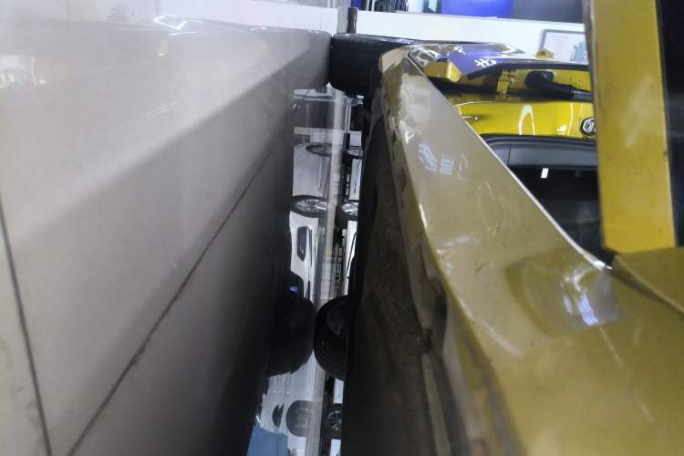 Used Volkswagen FAW-Volkswagen CC 2021 380TSI Brilliant Edition Right Side Sill
