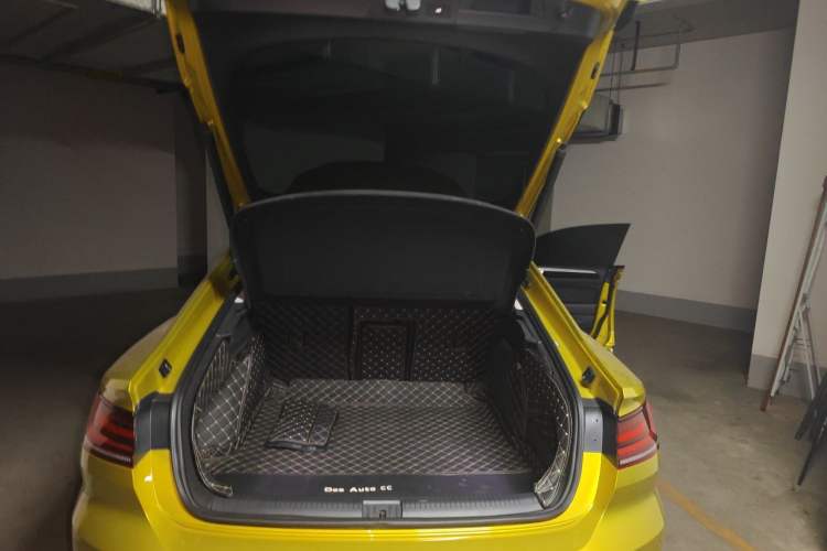Used Volkswagen FAW-Volkswagen CC 2021 380TSI Striking Edition Trunk