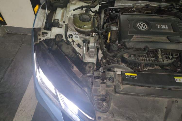 Used Volkswagen FAW-Volkswagen CC 2023 380TSI Striking Edition Engine Bay Right