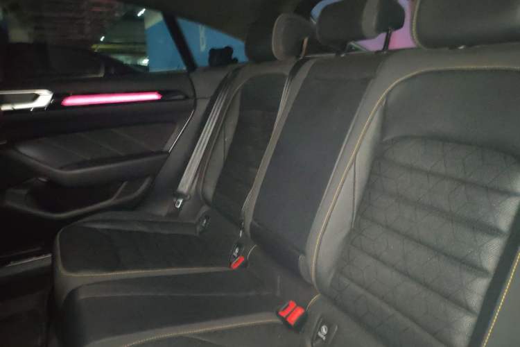 Used Volkswagen FAW-Volkswagen CC 2023 380TSI Striking Edition Left Rear Seat
