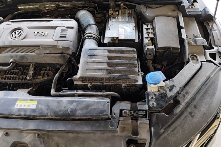 Used Volkswagen FAW-Volkswagen CC 2023 Hunting Vehicle 380TSI Hunter's Heart Edition Engine Bay Left