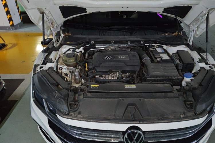 Used Volkswagen FAW-Volkswagen CC 2023 380TSI Striking Edition Engine Bay Right