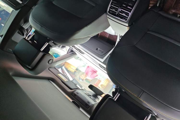 Used Volkswagen FAW-Volkswagen CC 2023 380TSI Striking Edition Headliner