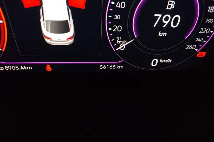 Used Volkswagen FAW-Volkswagen CC 2023 380TSI Striking Edition Odometer Close Up