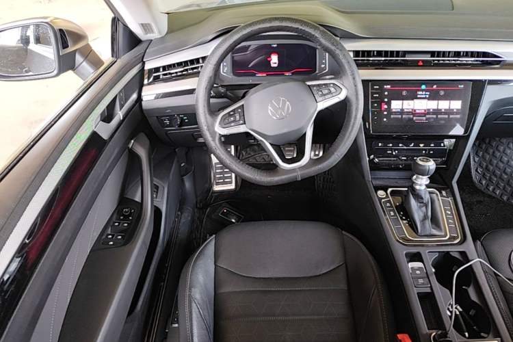 Used Volkswagen FAW-Volkswagen CC 2023 Hunting Vehicle 380TSI Hunter's Heart Edition Steering Wheel
