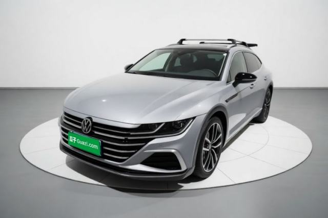 Ojetý Volkswagen FAW-Volkswagen CC 2023 Hunting Vehicle 380TSI Hunter's Heart Edition