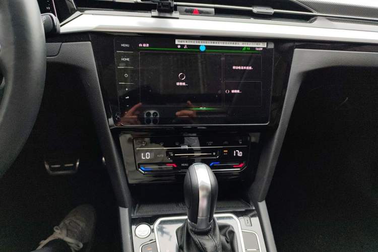 Used Volkswagen FAW-Volkswagen CC 2023 Hunting Vehicle 380TSI Hunter's Heart Edition Audio And AC Panel
