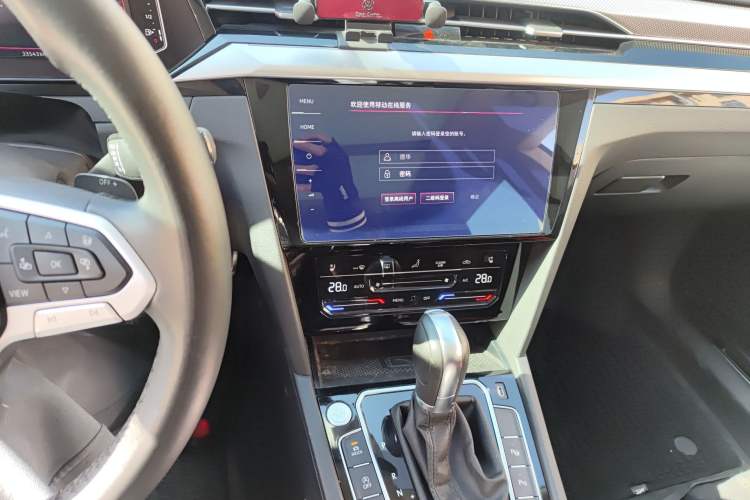 Used Volkswagen FAW-Volkswagen CC 2023 Hunting Vehicle 380TSI Hunter's Heart Edition Audio And AC Panel
