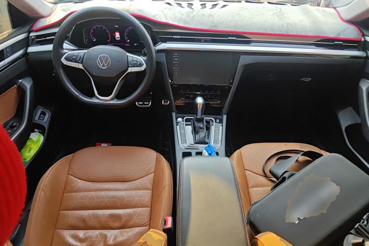Used Volkswagen FAW-Volkswagen CC 2023 Hunting Vehicle 380TSI Hunter's Heart Edition Center Console