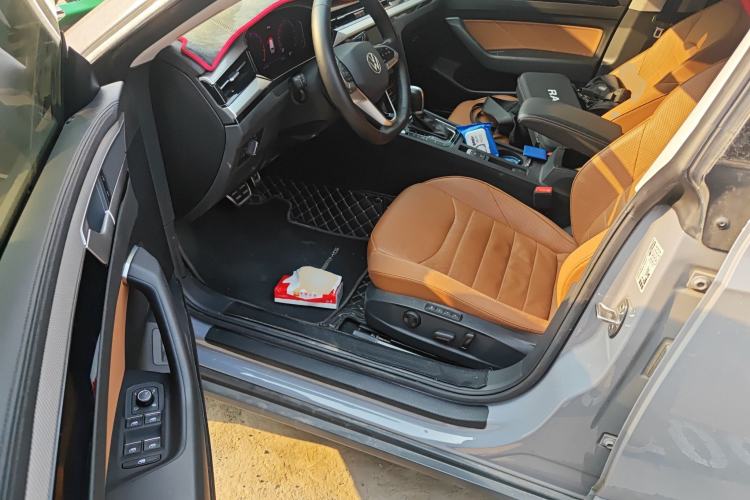 Used Volkswagen FAW-Volkswagen CC 2023 Hunting Vehicle 380TSI Hunter's Heart Edition Driver Seat