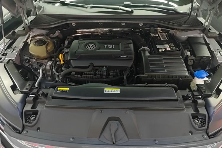 Used Volkswagen FAW-Volkswagen CC 2023 380TSI Striking Edition Engine Bay