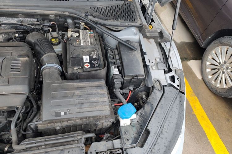 Used Volkswagen FAW-Volkswagen CC 2023 Hunting Vehicle 380TSI Hunter's Heart Edition Engine Bay Left