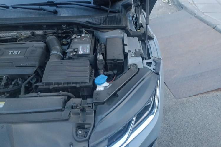 Used Volkswagen FAW-Volkswagen CC 2023 380TSI Striking Edition Engine Bay Left