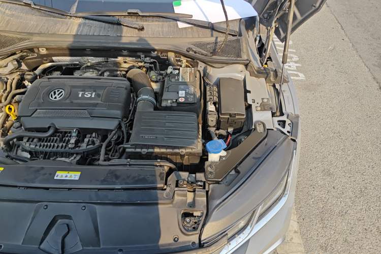 Used Volkswagen FAW-Volkswagen CC 2023 Hunting Vehicle 380TSI Hunter's Heart Edition Engine Bay Left