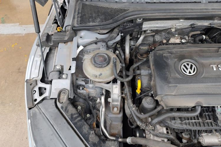 Used Volkswagen FAW-Volkswagen CC 2023 Hunting Vehicle 380TSI Hunter's Heart Edition Engine Bay Right