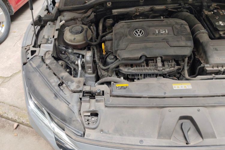 Used Volkswagen FAW-Volkswagen CC 2023 380TSI Striking Edition Engine Bay Right