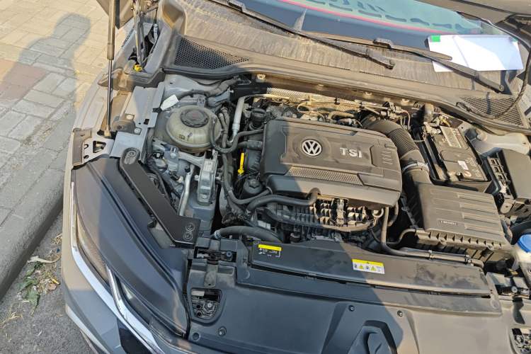 Used Volkswagen FAW-Volkswagen CC 2023 Hunting Vehicle 380TSI Hunter's Heart Edition Engine Bay Right