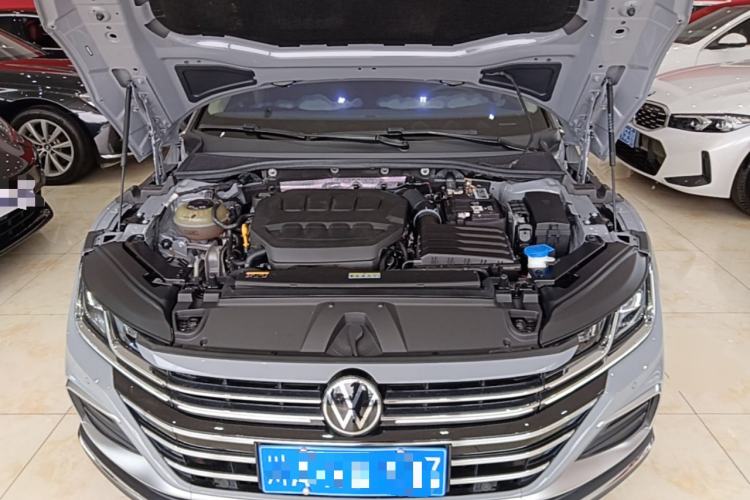 Used Volkswagen FAW-Volkswagen CC 2023 Hunting Vehicle 380TSI Hunter's Heart Edition Engine Bay
