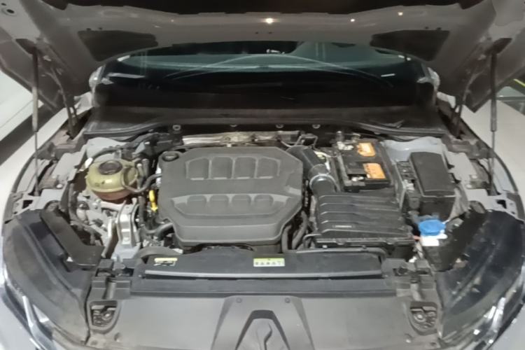 Used Volkswagen FAW-Volkswagen CC 2023 380TSI Striking Edition Engine Bay