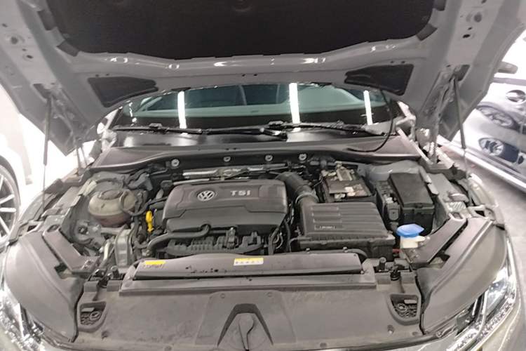 Used Volkswagen FAW-Volkswagen CC 2023 380TSI Striking Edition Engine Bay