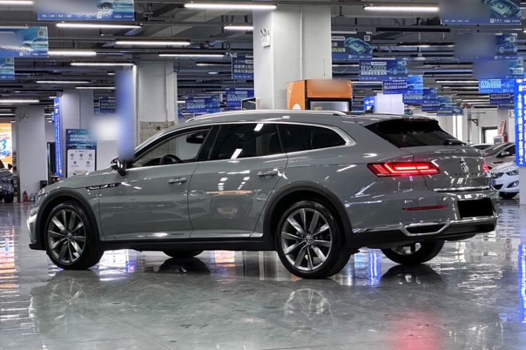 Used Volkswagen FAW-Volkswagen CC 2023 Hunting Vehicle 380TSI Hunter's Heart Edition Exterior 1