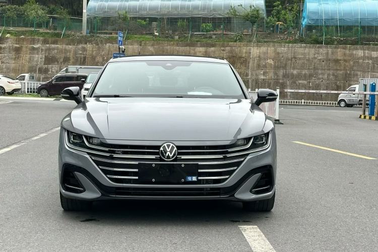 Used Volkswagen FAW-Volkswagen CC 2023 380TSI Striking Edition Exterior 1