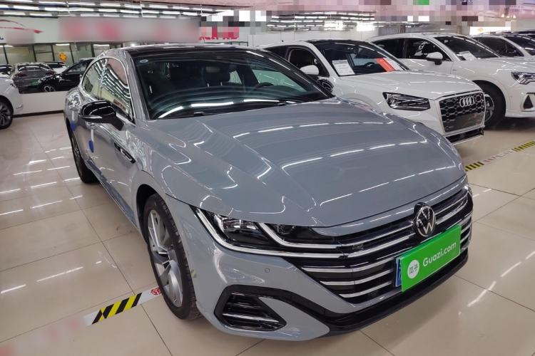 Used Volkswagen FAW-Volkswagen CC 2023 380TSI Striking Edition Exterior 2