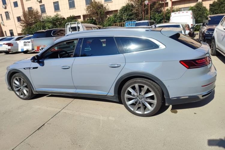 Used Volkswagen FAW-Volkswagen CC 2023 Hunting Vehicle 380TSI Hunter's Heart Edition Exterior 3