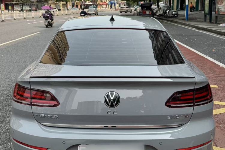 Used Volkswagen FAW-Volkswagen CC 2023 330TSI Ignite Edition Exterior 3
