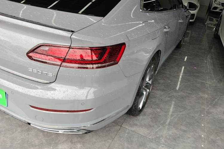 Used Volkswagen FAW-Volkswagen CC 2023 380TSI Striking Edition Exterior 3