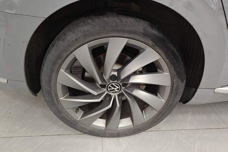 Used Volkswagen FAW-Volkswagen CC 2023 380TSI Striking Edition Exterior 5