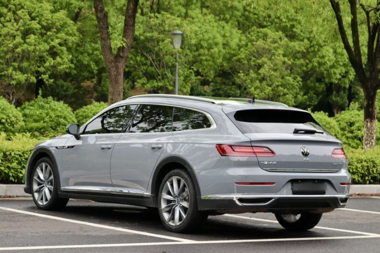 Used Volkswagen FAW-Volkswagen CC 2023 Hunting Vehicle 380TSI Hunter's Heart Edition Exterior 5