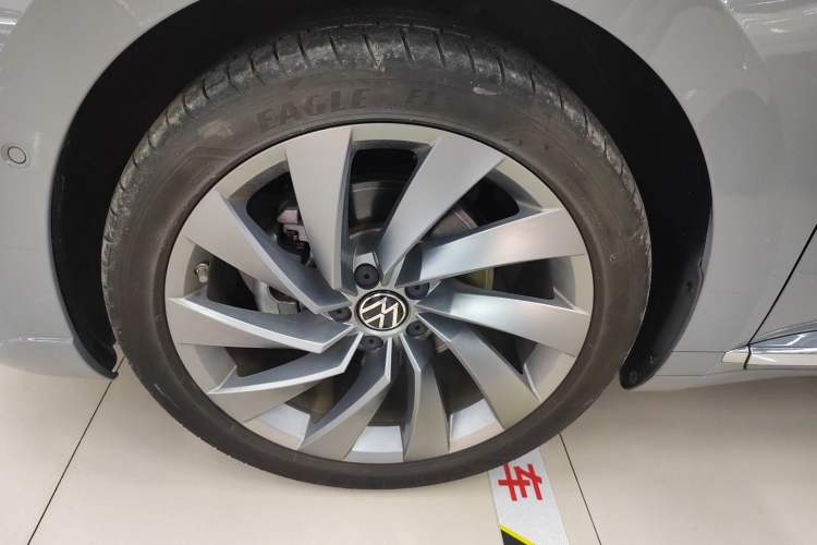 Used Volkswagen FAW-Volkswagen CC 2023 380TSI Striking Edition Exterior 7