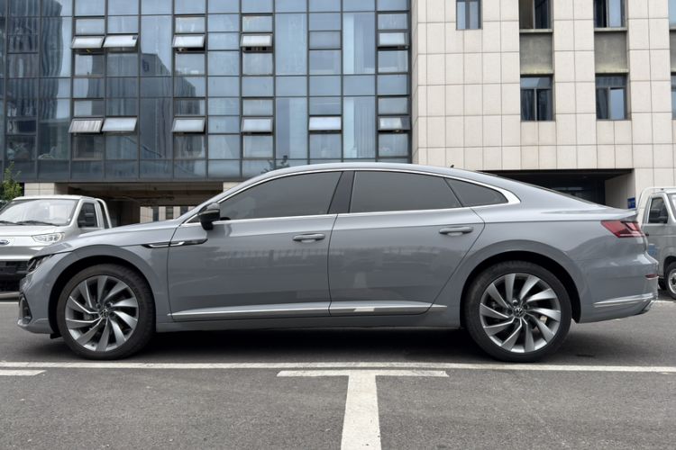 Used Volkswagen FAW-Volkswagen CC 2023 380TSI Striking Edition Exterior 7