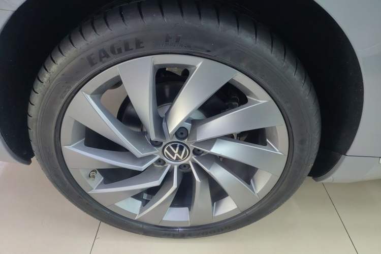 Used Volkswagen FAW-Volkswagen CC 2023 380TSI Striking Edition Exterior 8