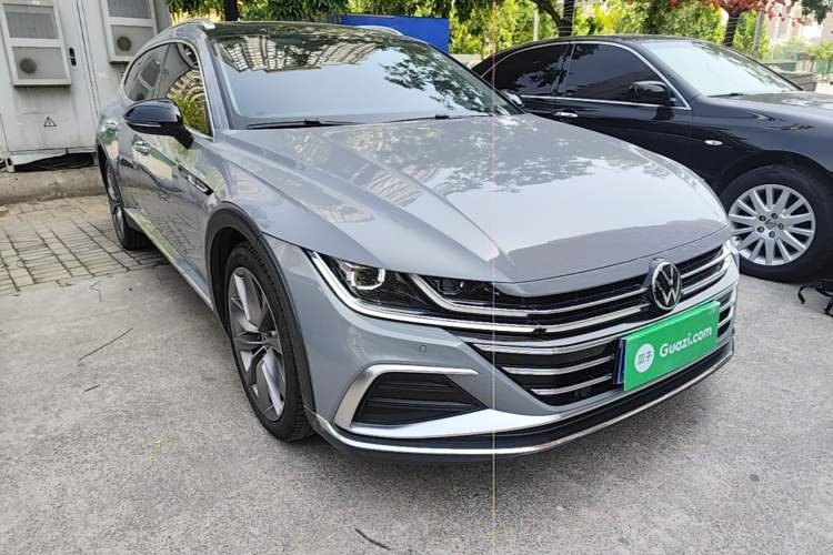 Used Volkswagen FAW-Volkswagen CC 2023 Hunting Vehicle 380TSI Hunter's Heart Edition Front Right 45 Deg